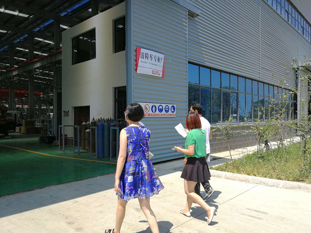 程力重工產(chǎn)品“精工制造、精益求精”——外貿(mào)出口客商不期而至，訂單紛至踏來